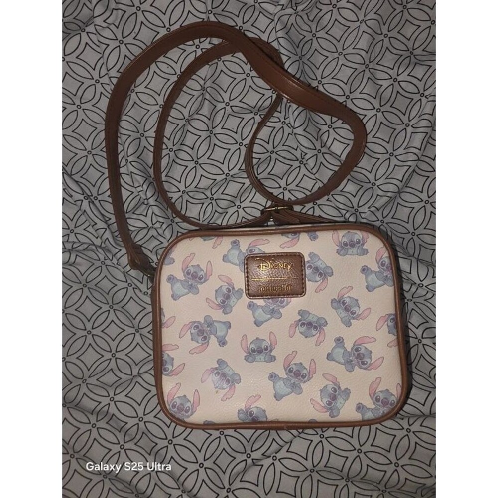 Loungefly disney Lilo & stitch crossbody bag shoulder bag purse tote!